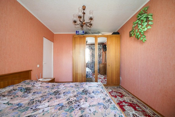 Купить 3-комнатную квартиру в г. Минске Панченко Пимена ул. 42, фото 2