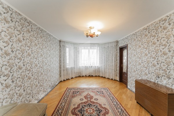 Купить 3-комнатную квартиру в г. Минске Беды Леонида ул. 27, фото 3