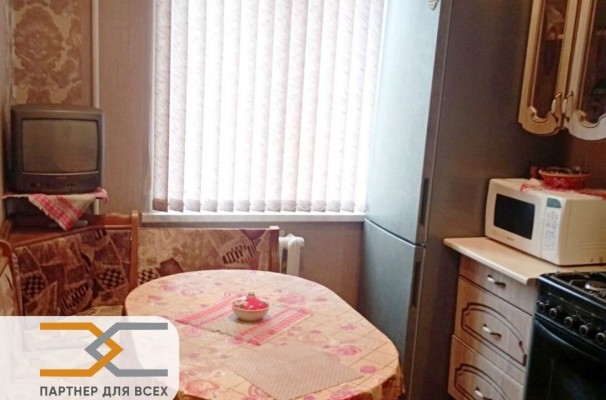 Купить 2-комнатную квартиру в г. Солигорске Октябрьская ул. д. 21 , фото 1