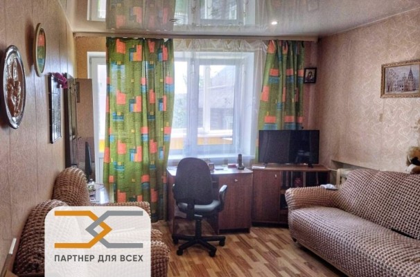 Купить 1-комнатную квартиру в г. Логойске Советская ул. , фото 1