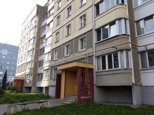 Купить 1-комнатную квартиру в г. Минске Лучины Янки ул. 36, фото 1