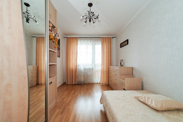 Купить 4-комнатную квартиру в г. Минске Притыцкого ул. 72, фото 8