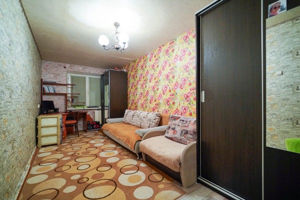 Купить 2-комнатную квартиру в г. Минске Пуховичская ул. 17, фото 2