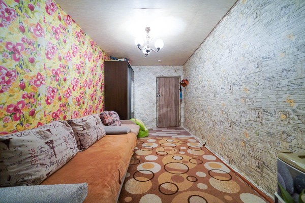 Купить 2-комнатную квартиру в г. Минске Пуховичская ул. 17, фото 3