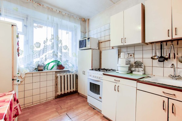 Купить 3-комнатную квартиру в г. Минске Семенова ул. 28, фото 2