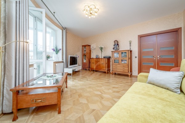 Купить 3-комнатную квартиру в г. Минске Немига ул. 42, фото 2