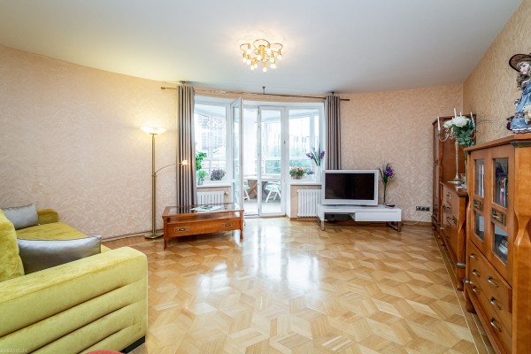 Купить 3-комнатную квартиру в г. Минске Немига ул. 42, фото 3