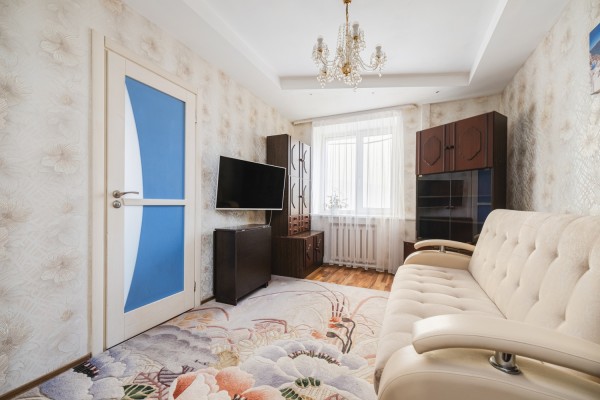 Купить 2-комнатную квартиру в г. Минске Широкая ул. 2, фото 1