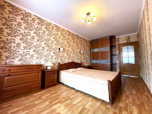 Купить 3-комнатную квартиру в г. Борисове Серебренникова ул. 38, фото 4