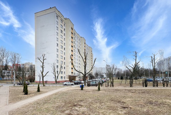 Купить 3-комнатную квартиру в г. Минске Заславская ул. 17, фото 1
