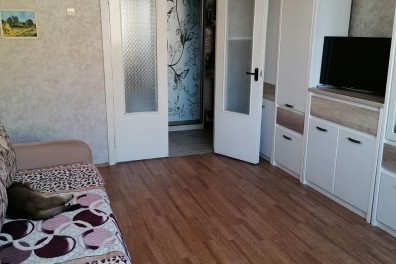 Продается уютная 3-ком, кв. пр-т Любимова 15к3.