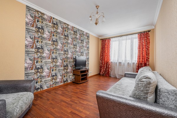 Купить 2-комнатную квартиру в г. Минске Дзержинского пр-т 84, фото 1