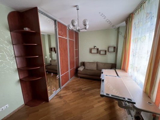 Купить 4-комнатную квартиру в г. Минске Грушевская ул. 91, фото 5