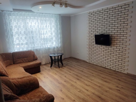 Аренда 3-комнатной квартиры в г. Бресте Воровского ул. 27, фото 1
