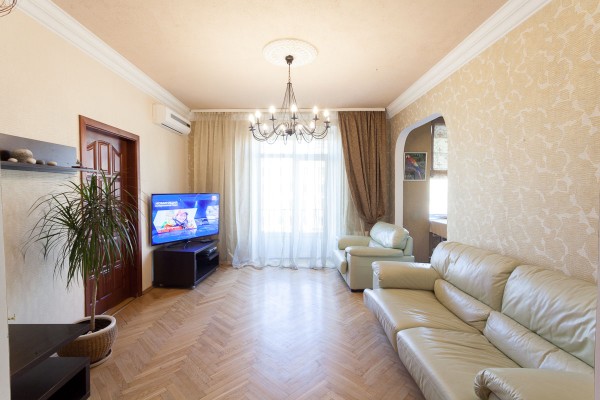 Аренда 4-комнатной квартиры в г. Минске Независимости пр-т 42, фото 2