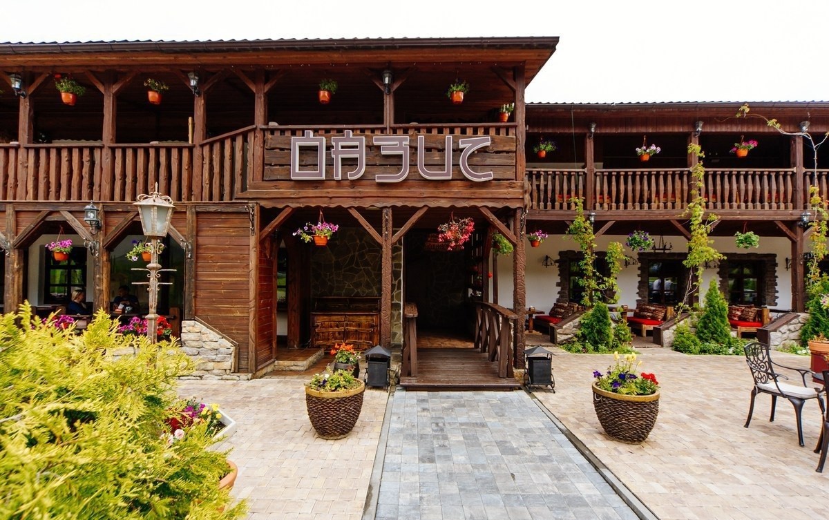 Ресторан армянской кухни «Оазис» в г. Минске, фото 1