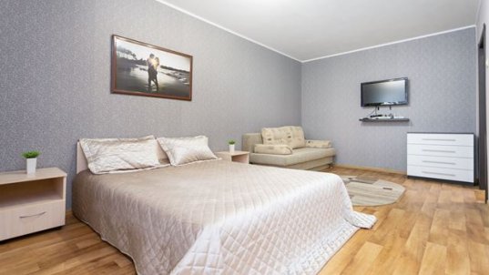 Притыцкого ул. 48