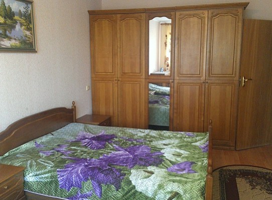 3-комнатная квартира в г. Барановичах Ленина ул. 15, фото 1