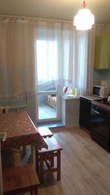 3-комнатная квартира в г. Барановичах Комарова ул. 12, фото 2